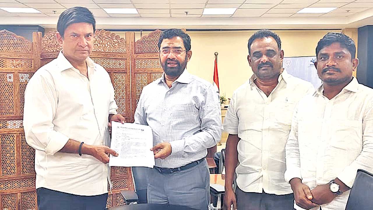 తాగునీటి సమస్యలు పరిష్కరించండి