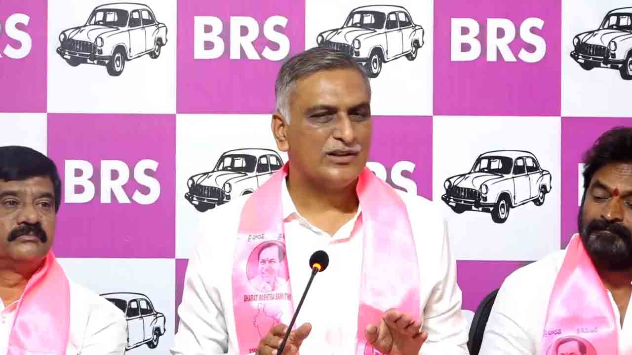 Harish Rao | ఆ పసిపాప పరిస్థితేంటి..? రాష్ట్ర ముఖ్యమంత్రి కనీసం స్పందించలేదు : హరీశ్ రావు
