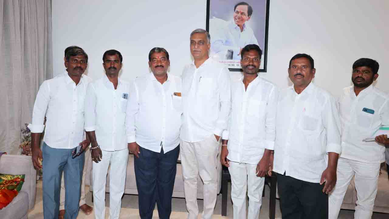 Harish Rao | హరీశ్‌రావును కలిసిన బీఆర్ఎస్ సర్పంచ్‌లు