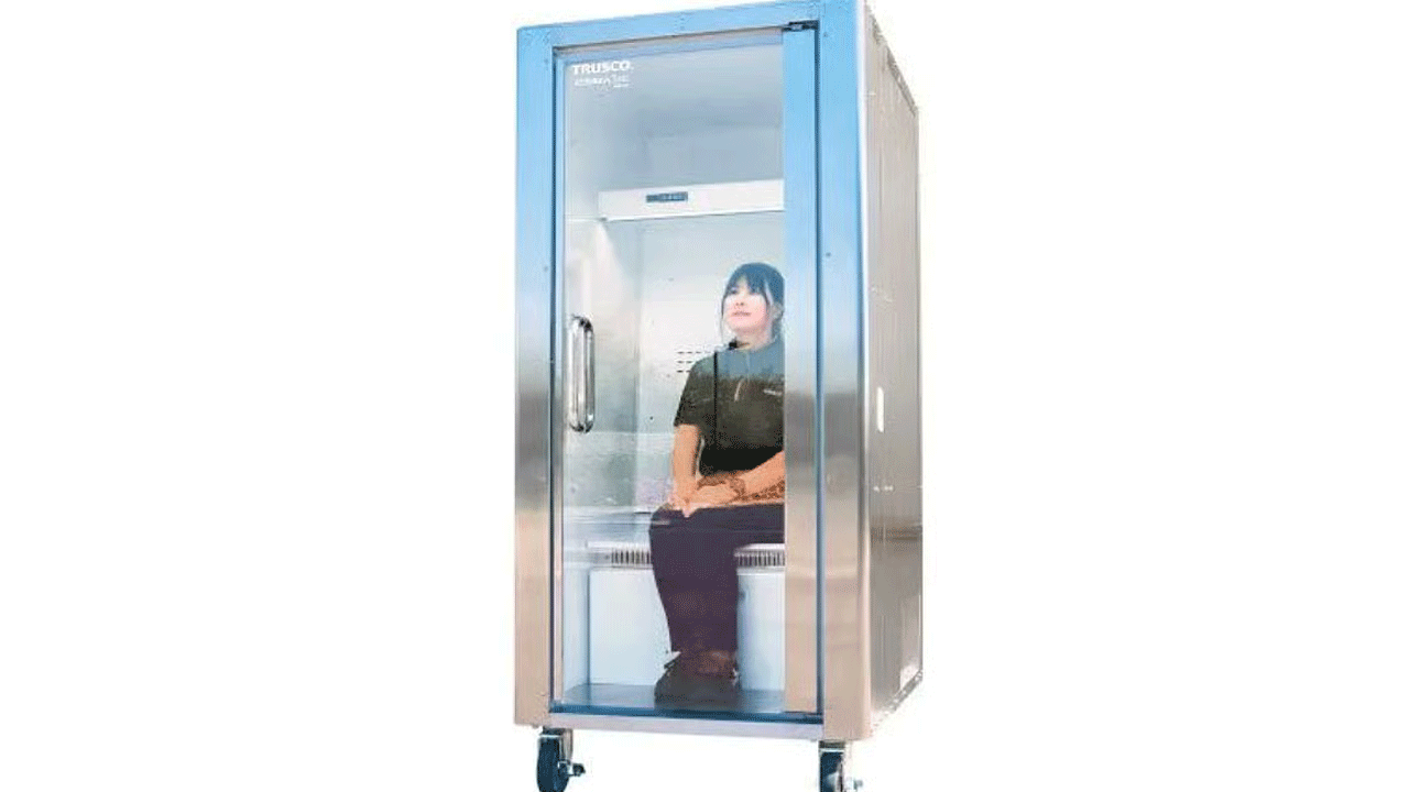 Human Refrigerator | మ‌నుషుల‌ను చ‌ల్ల‌బ‌రిచే స్పెష‌ల్ ఫ్రిజ్‌.. లోపలికెళ్లి కూర్చుంటే 5 నిమిషాల్లో కూల్‌..!