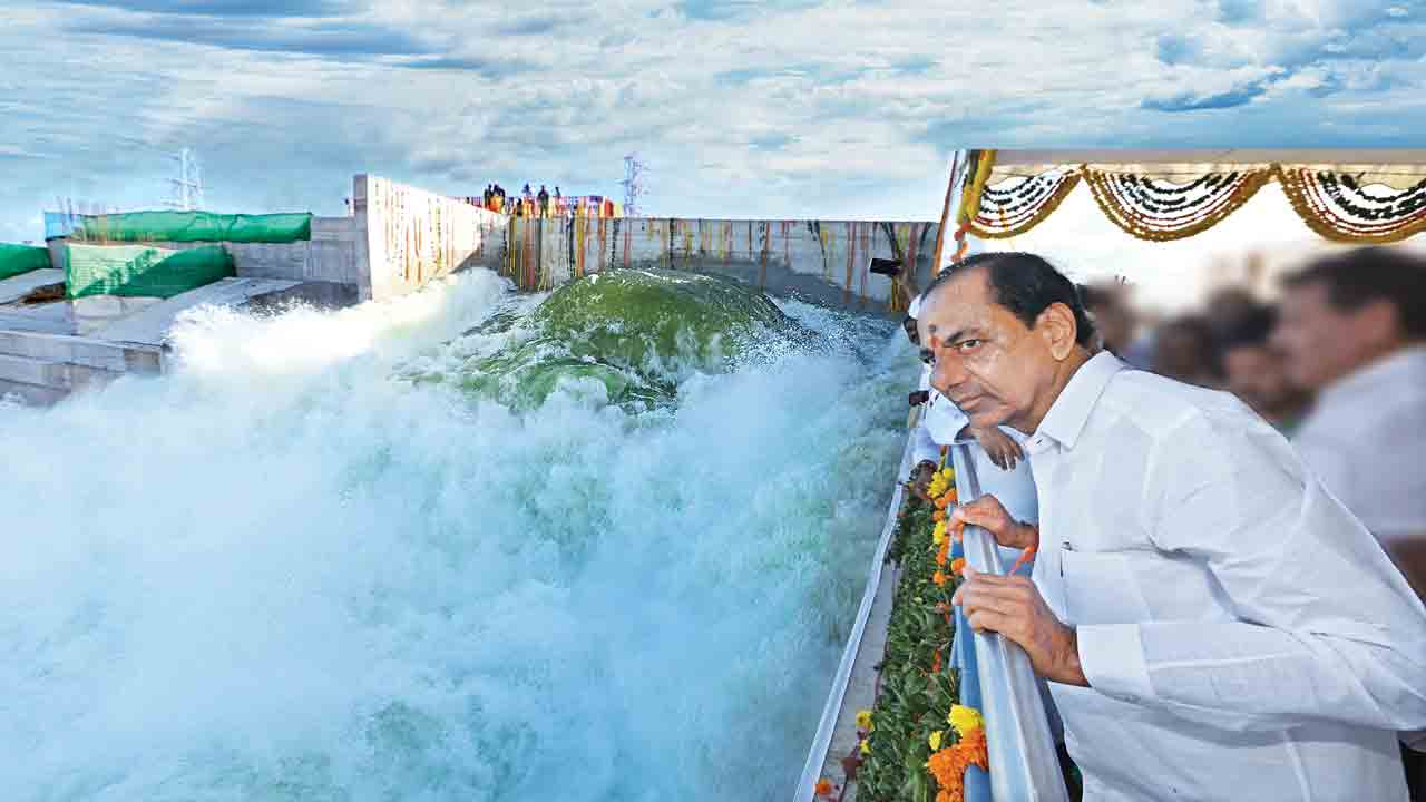 హైడ్రామా.. రేగుమానడ్డ వద్ద నాలుగు రోజులుగా ..