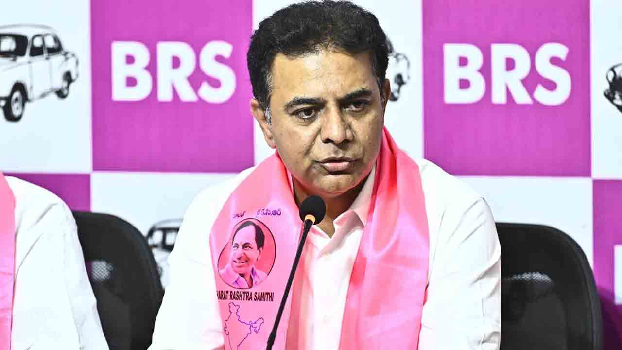 కాంగ్రెస్‌ కుట్రలు పటాపంచలు.. రేవంత్‌ పన్నాగం విఫలం