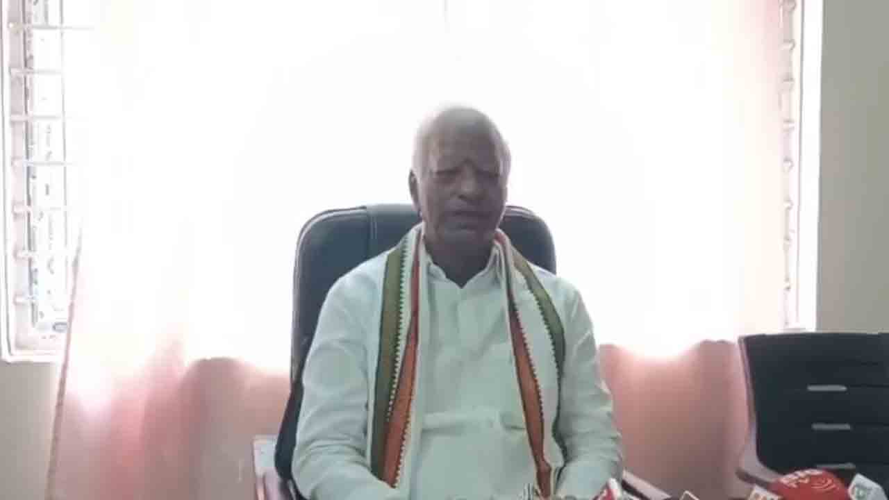 Kadiyam Srihari | టైమ్ వేస్ట్  చేస్తున్నఇలాంటి మంత్రిని మొదటిసారి చూస్తున్నా.. కొండా సురేఖతో వివాదంపై కడియం శ్రీహరి