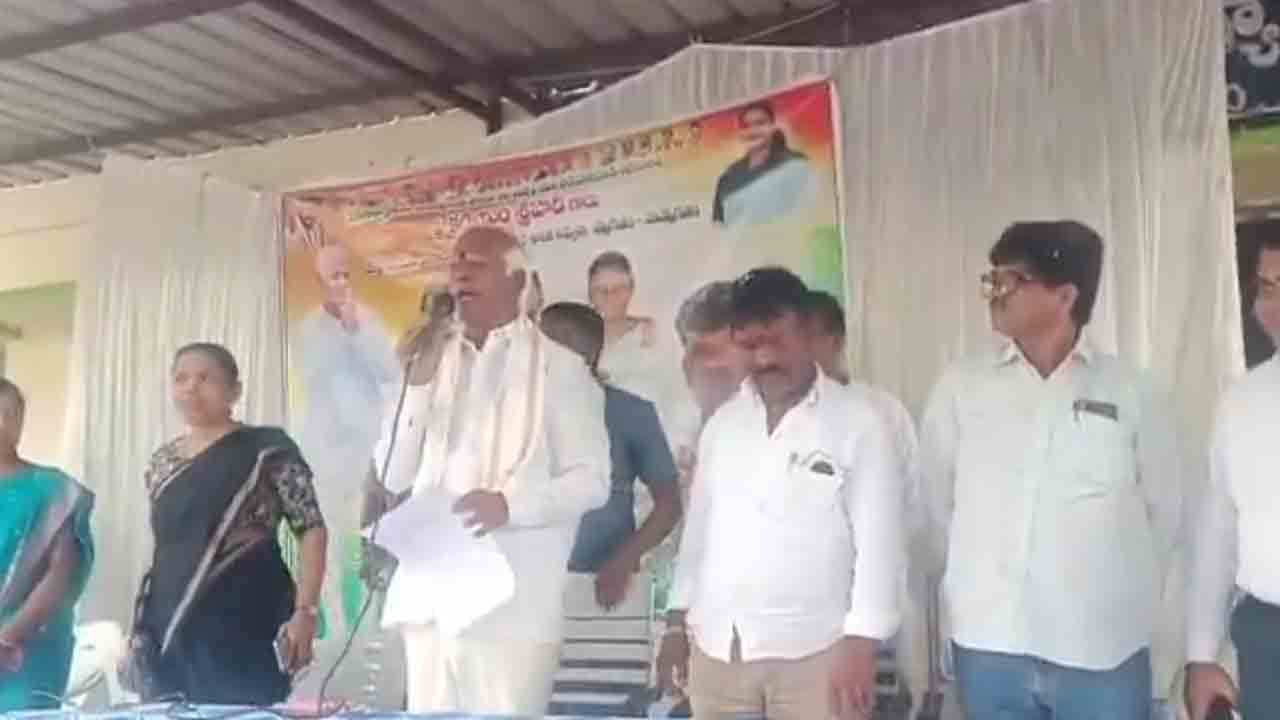 Kadiyam Srihari | నేను నీళ్లిచ్చే పరిస్థితిలో లేను.. కాంగ్రెస్‌ ఎమ్మెల్యే కడియం శ్రీహరి