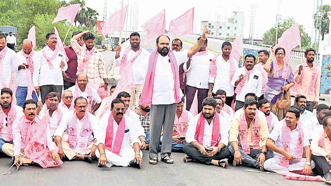 మర్రిగూడ ఫ్లైఓవర్‌ ఎప్పుడు ప్రారంభిస్తరు?