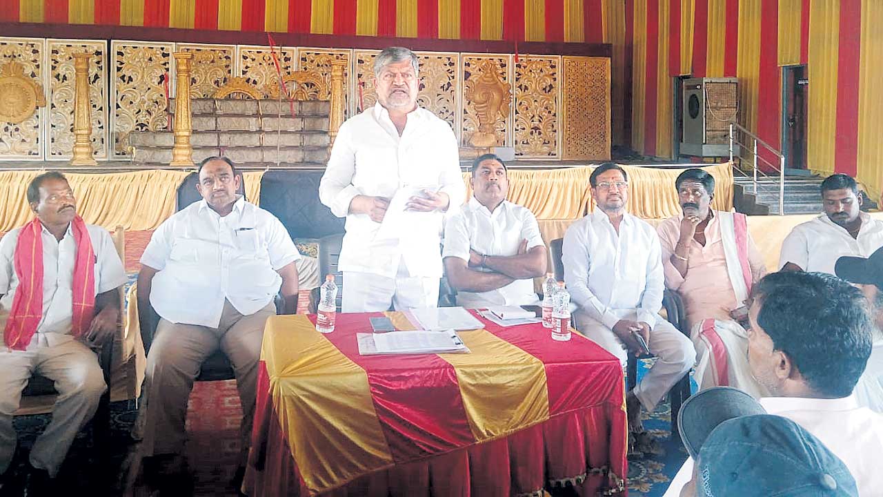 ఓటర్లతో భాగస్వామ్యం కావాలి