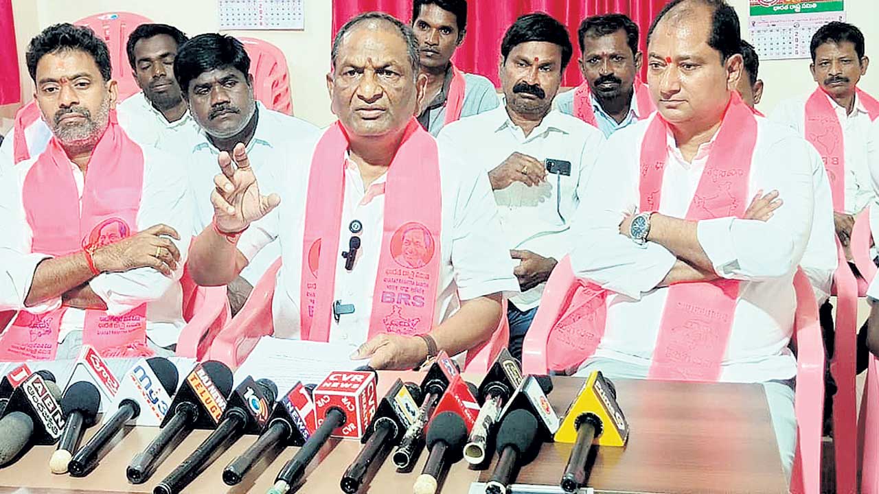 గురుకుల టెండర్లలో గోల్‌మాల్‌