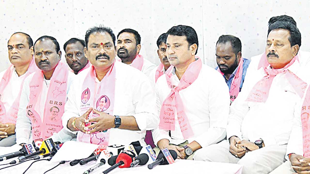కన్నెపల్లి మోటర్లు ఆన్‌ చేయాలి