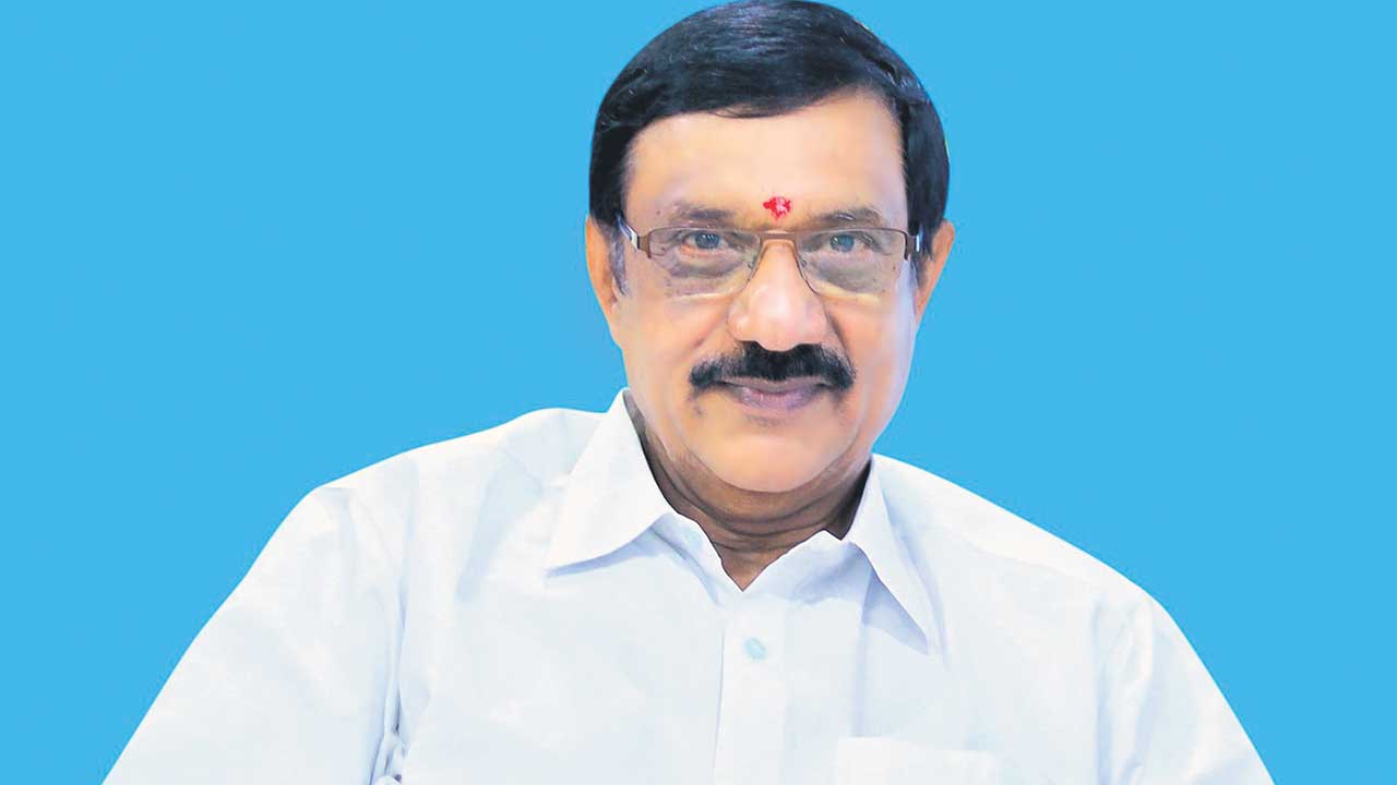 కరీంనగర్‌ డెయిరీ చైర్మన్‌ రాజేశ్వర్‌రావుకు డాక్టరేట్‌