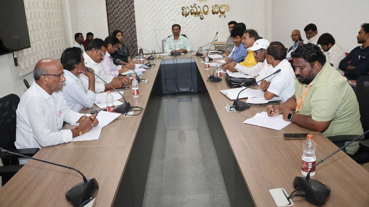 అర్హత ఉన్న ప్రతి ఓటరు పేరును జాబితాలో చేర్చాలి