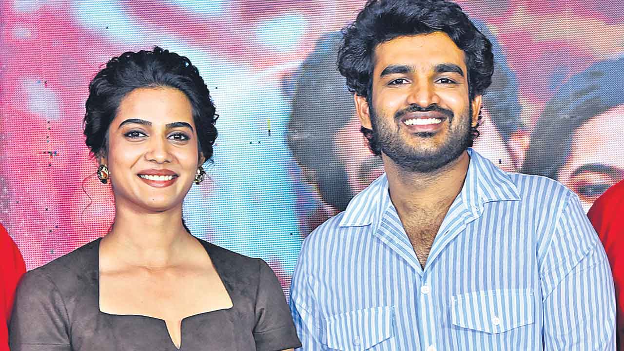 పవిత్రమైన ప్రేమను చూస్తారు!