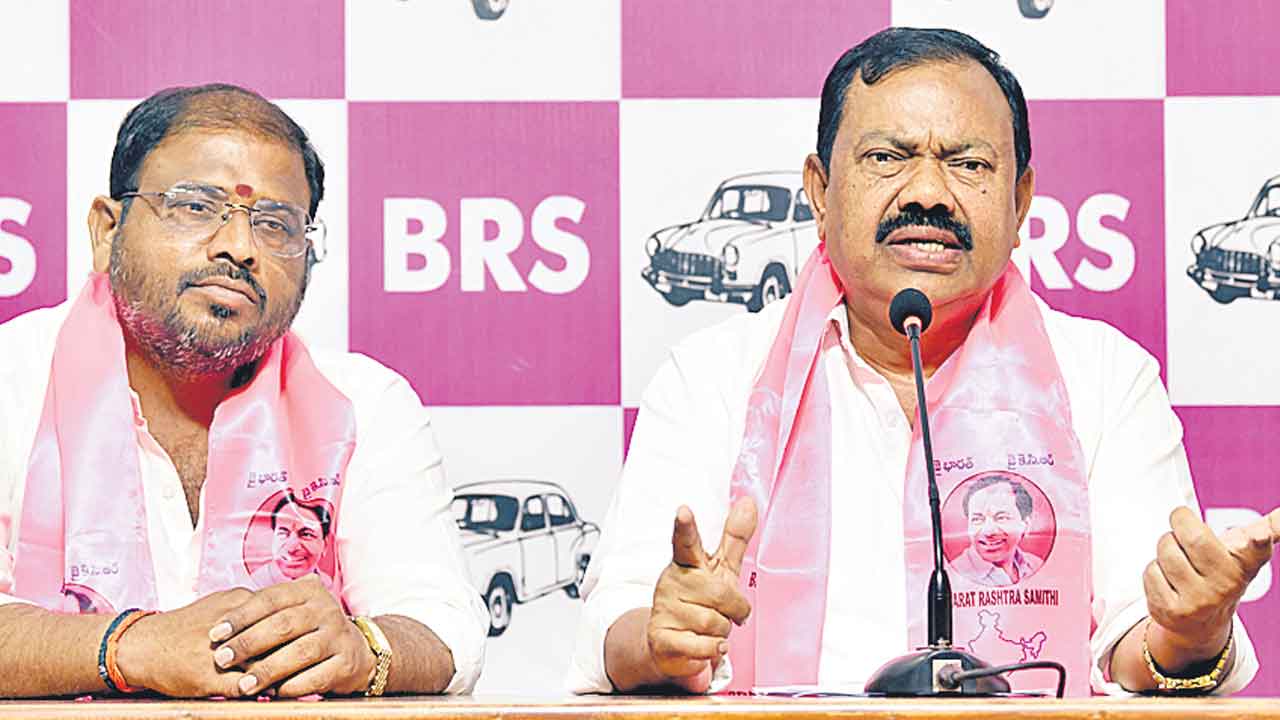 తుగ్లక్‌ చర్య: క్యామ మల్లేశ్‌