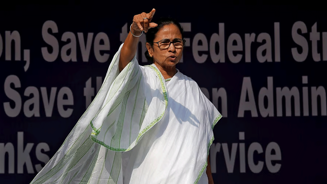 Mamata Banerjee | మీకు ద‌మ్ముంటే బీజేపీలో చేరి మాట్లాడండి.. రెబెల్స్‌పై మ‌మ‌తాబెన‌ర్జీ ఫైర్‌..!