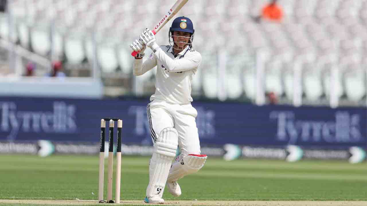 Lords Test | చరిత్రాత్మక టెస్టులో డకౌటైన షఫాలీ.. క్రీజులో మంధాన, జెమీమా..!