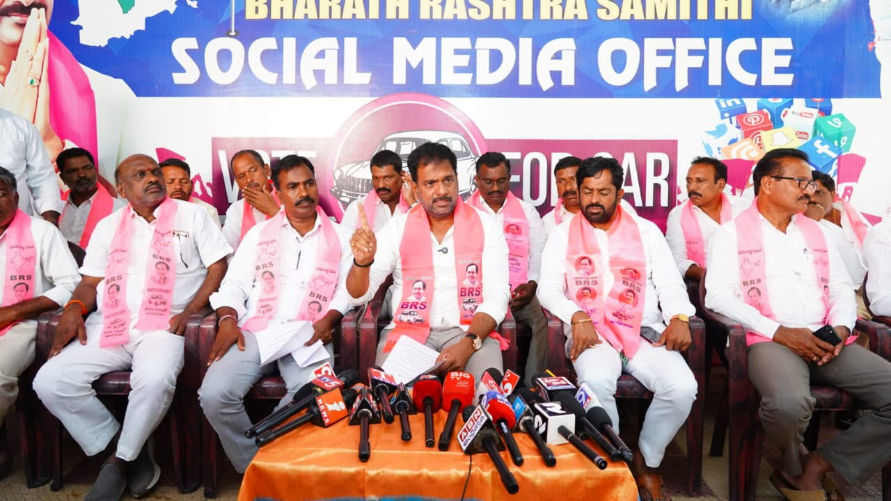 PD Act Demand  | నకిలీ డీఏపీ సూత్రదారులపై పీడీ యాక్ట్ నమోదు చేయాలి