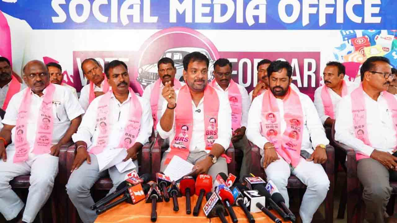 కాంగ్రెస్‌ తెచ్చిన కరువుతో రైతులు విలవిల