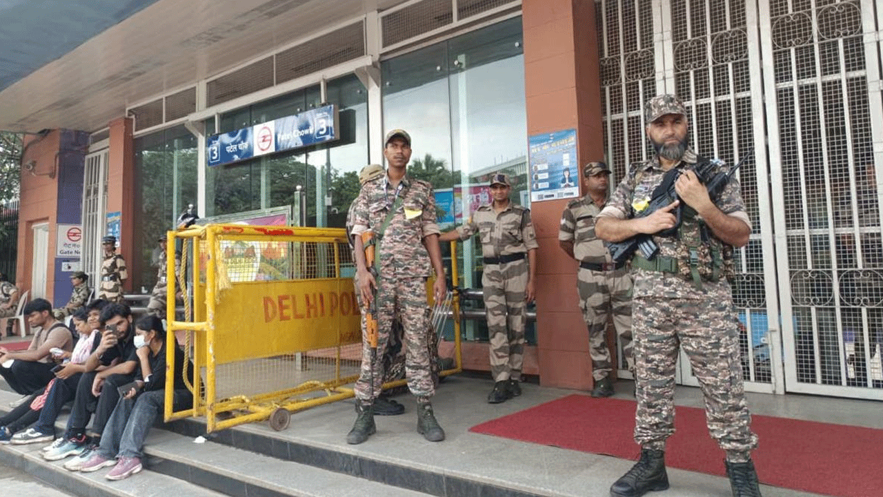 Delhi Metro | ఢిల్లీలో సీజేపీ నిర‌స‌న‌.. 16 మెట్రోస్టేష‌న్‌లు తాత్కాలికంగా మూసివేత‌..!