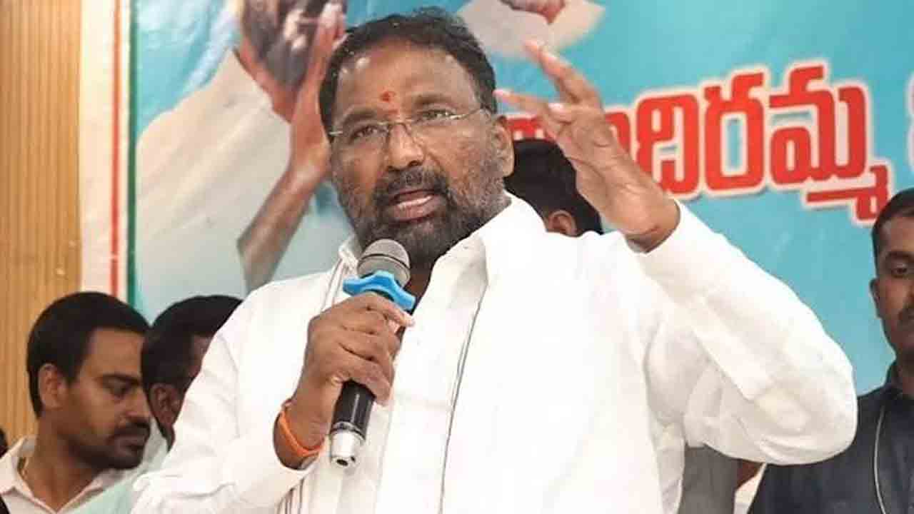 ఇందిరమ్మ ఇండ్ల బిల్లులపై అధికారుల విచారణ
