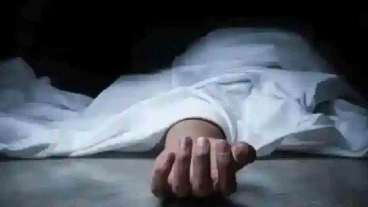 Murder | అడ్డా కూలీ దారుణ హత్య