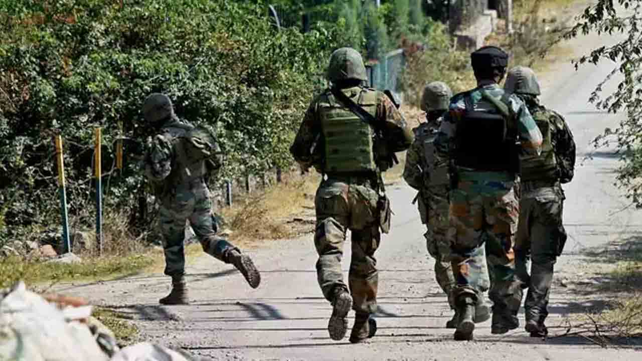 ఎల్‌వోసీ వెంబడి పాక్‌ కాల్పులు