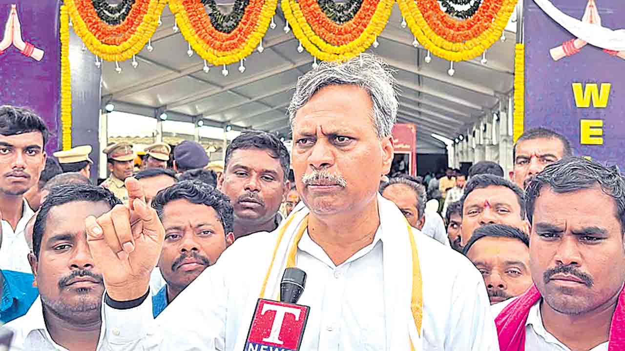 కేసీఆర్‌ ప్రత్యేక శ్రద్ధతోనే రైల్వేలైన్‌ నిర్మాణం