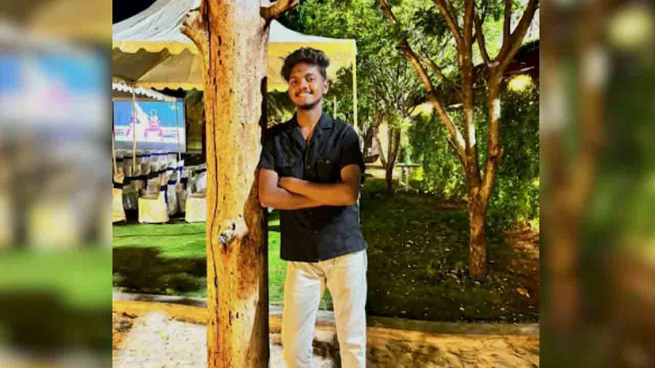 Paramedical Student | ఇంట్లోని గదిలో విద్యార్థి మృతి.. మూడు రోజుల తర్వాత మృతదేహం గుర్తింపు