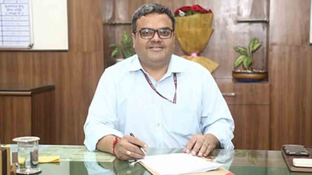 గడువులోగా సర్‌ పూర్తిచేయాలి.. తెలంగాణలో ‘సర్‌’ పురోగతిపై వీడియో కాన్ఫరెన్స్‌లో ఆరా
