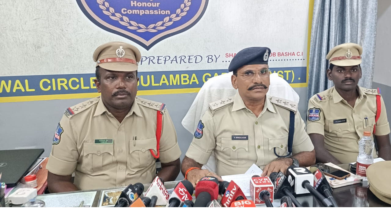 Accused Arrest | హత్య కేసులో ఐదుగురు నిందితుల అరెస్ట్