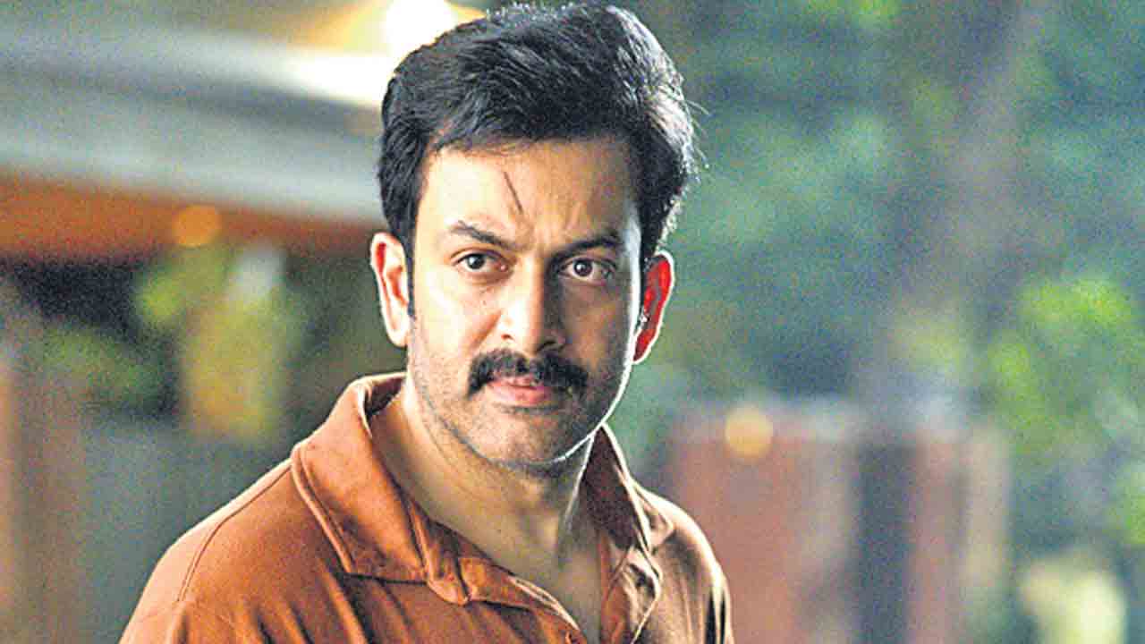 బ్యాంక్‌ దోపిడీ నేపథ్యంలో..
