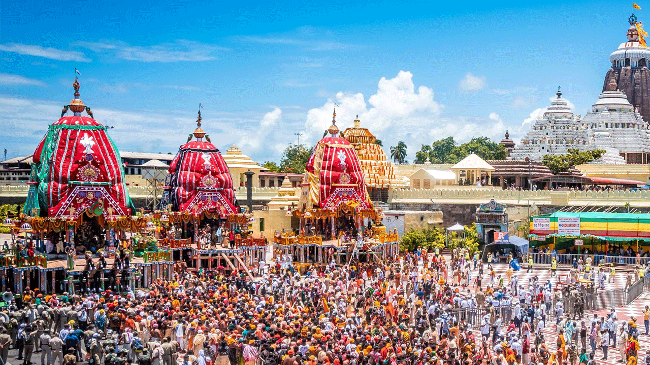 Jagannath Rath Yatra | పూరీలో ఘ‌నంగా మొద‌లైన జ‌గ‌న్నాథ్ ర‌థ‌యాత్ర‌.. పోటెత్తిన భ‌క్త‌జనం