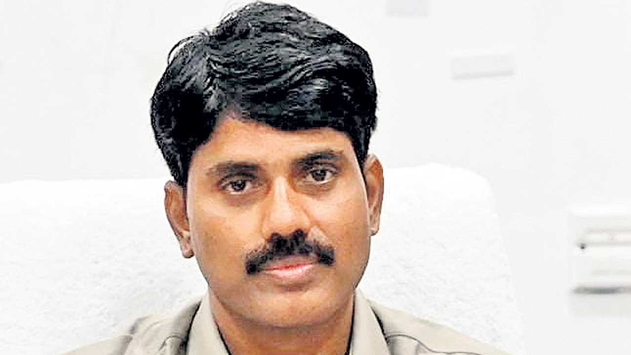 గడువులోగా ఫారాలు ఇవ్వకుంటే.. ఓటు గల్లంతే..