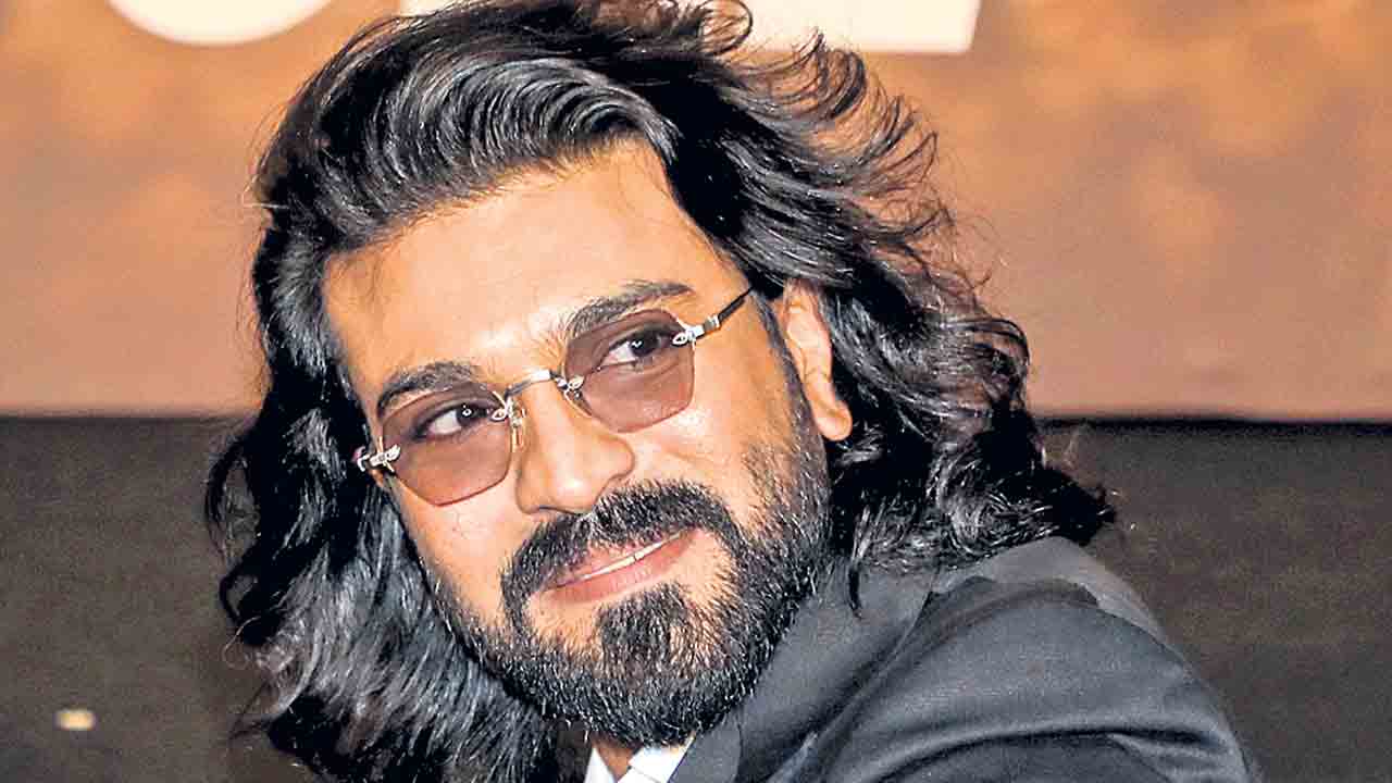 రామ్‌చరణ్‌కు సర్జరీ