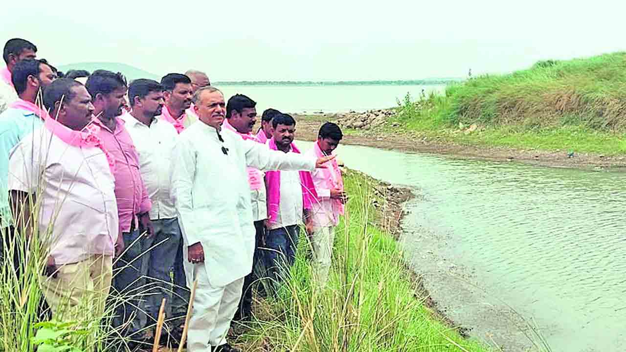 గణపసముద్రాన్ని గోదావరి జలాలతో నింపాలి