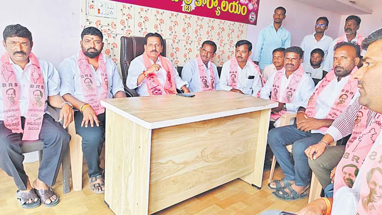 కాంగ్రెస్‌ పాలనలో కరెంట్‌ ఉంటేనే వార్త