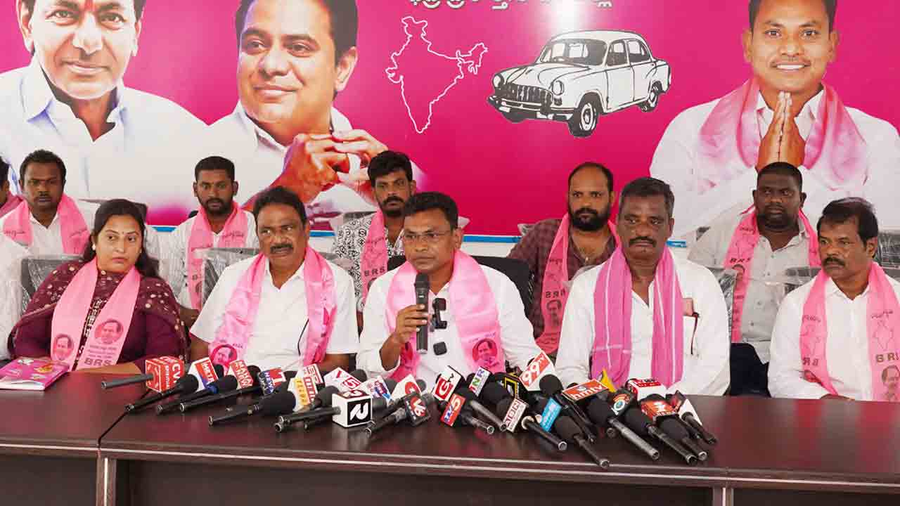 ముఖ్యమంత్రివి పిచ్చికూతలు