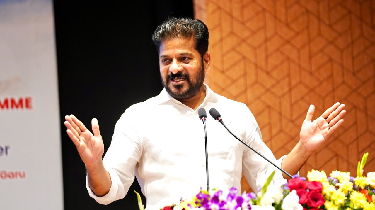 Revanth Reddy | ఇంజినీరింగ్‌ విద్యార్థులు క్రిమినల్‌ వేస్ట్‌.. జెన్‌-జీపై నోరు పారేసుకున్న రేవంత్‌రెడ్డి