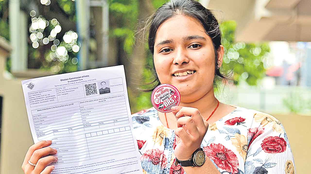 బీఎల్‌వోల నిర్లక్ష్యం