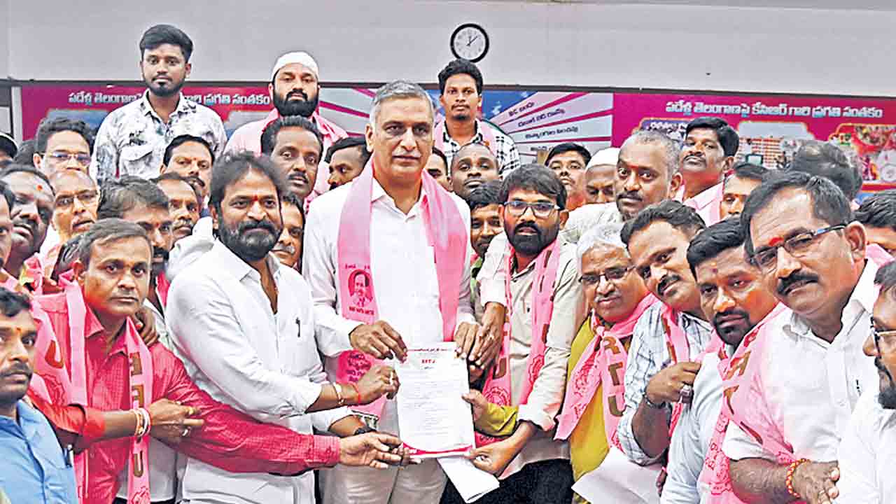 ఆటోడ్రెవర్లకు సర్కార్‌ ధోకా.. శ్రీనివాస్‌గౌడ్‌ ధ్వజం
