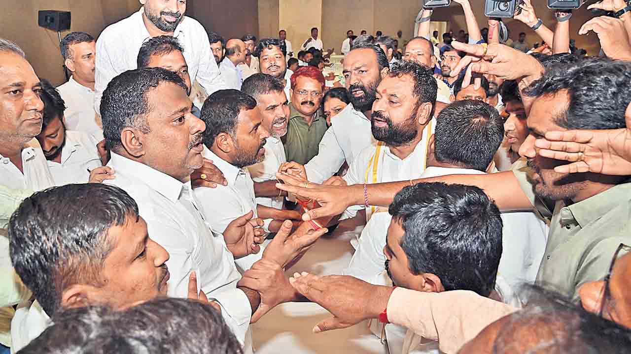 కేసీఆర్‌ సేవలు మహోన్నతం.. ఉద్యమకారులను ఎంతో గౌరవించారు