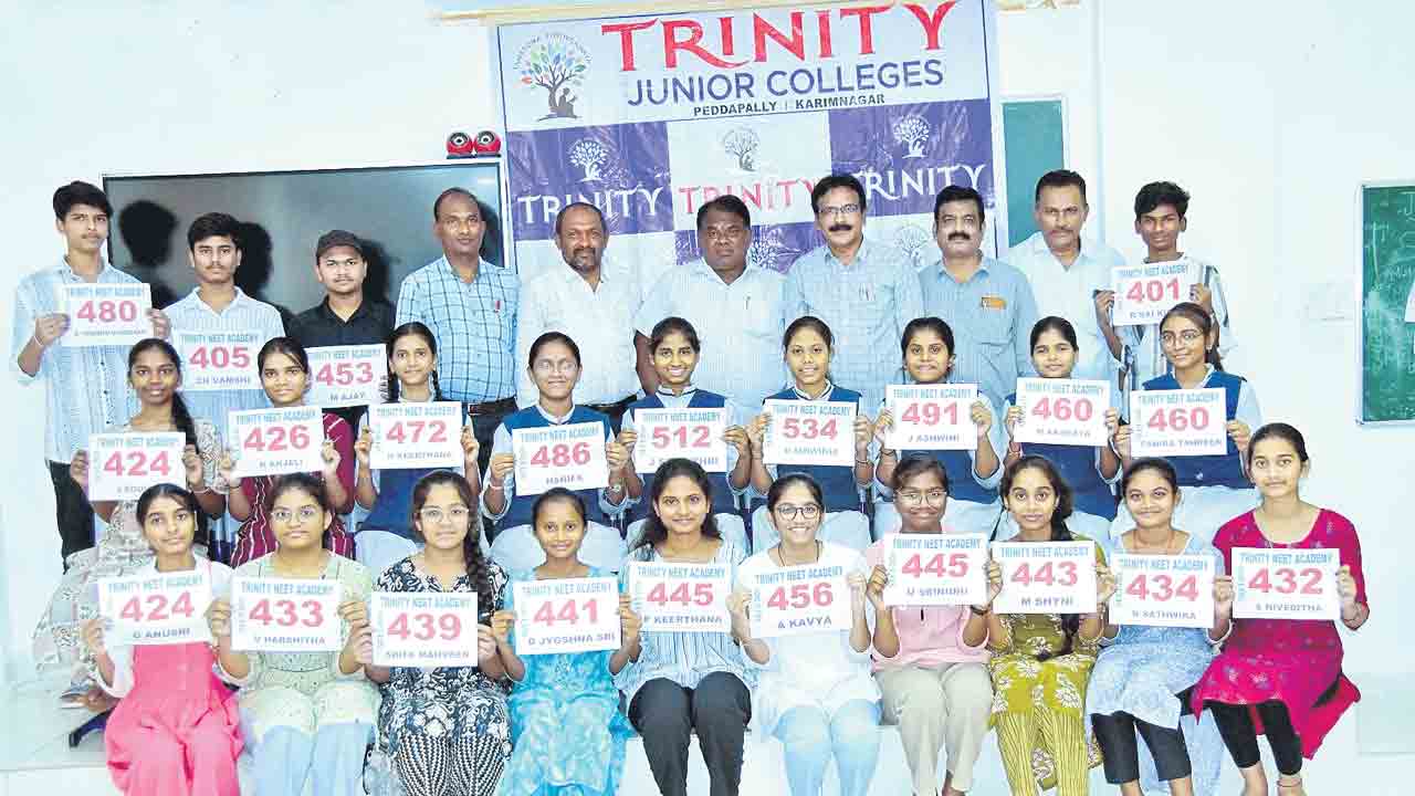 ట్రినిటీ విద్యార్థుల ఘన విజయం