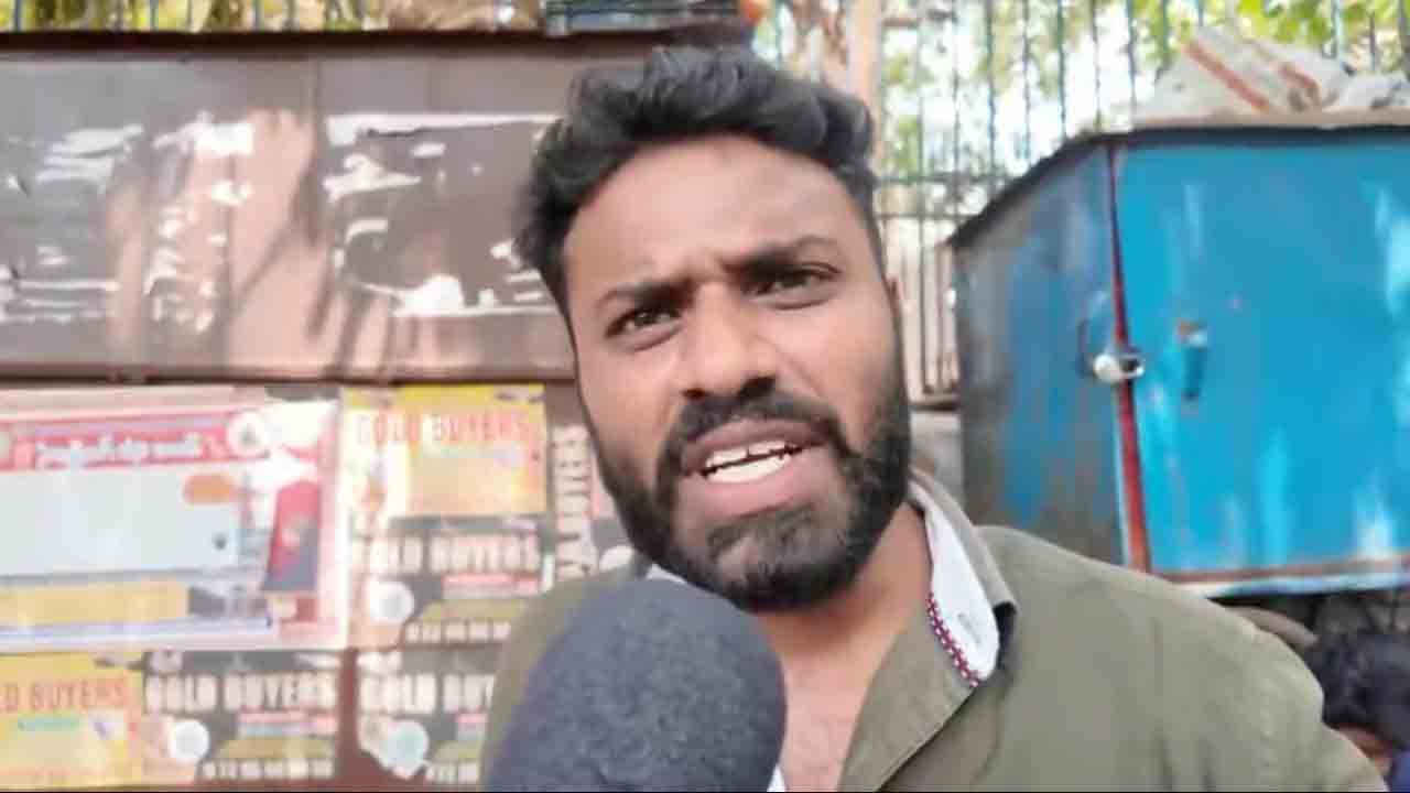Unemployee | నువ్వు ఉద్యోగాలు ఇవ్వకపోయినా సరే.. కానీ అబద్ధాలు బంద్ చేయి.. సీఎం రేవంత్‌పై నిరుద్యోగి ఫైర్‌