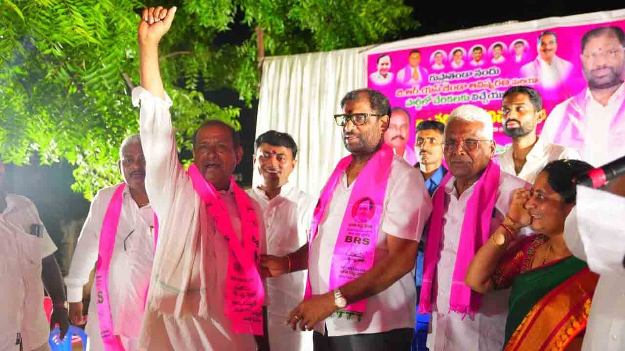 బీఆర్‌ఎస్‌, టీబీజీకేఎస్‌లోకి చేరికలు