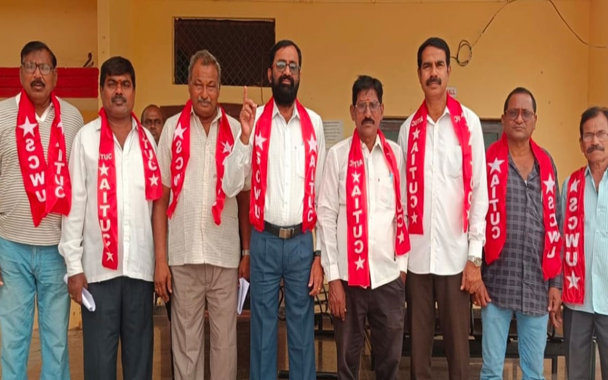 సర్ఫస్ కన్వర్షన్‌లో పీవీకే-5 భూగర్భ గని కార్మికులకు తొలి ప్రాధాన్యం ఇవ్వాలి : ఏఐటీయూసీ