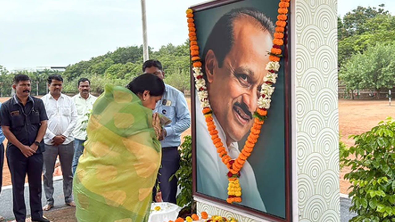 Ajit Pawar: అజిత్ ప‌వార్‌కు మ‌ర‌ణానంత‌ర ప‌ద్మవిభూష‌ణ ఇవ్వండి..