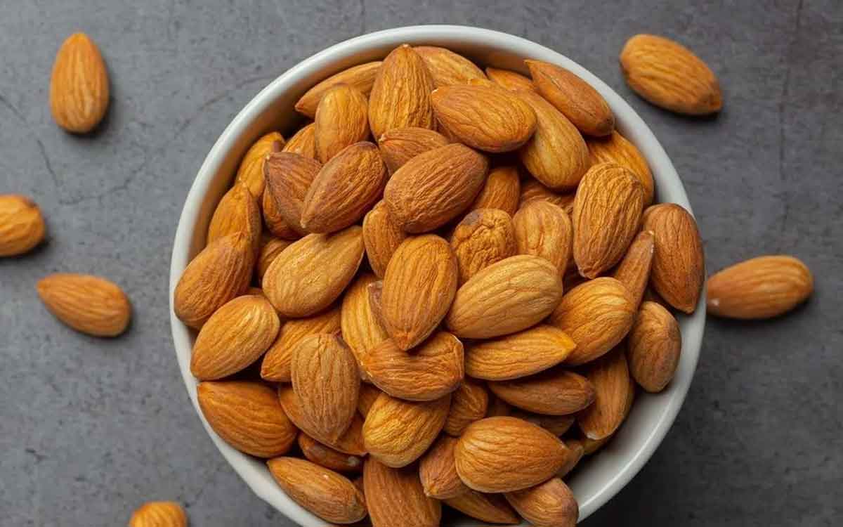 Almonds | బాదంప‌ప్పును రోజూ తిన‌వ‌చ్చా.. దీన్ని ఎవ‌రు తినాలి, ఎవ‌రు తిన‌వ‌ద్దు, ఎంత మోతాదులో తినాలి..