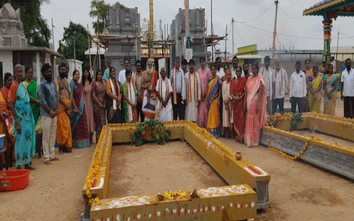 అర్వ‌ప‌ల్లి యోగానందుడి మ‌హారాజ గోపురం ద‌ర్వాజ ప్ర‌తిష్ఠాప‌న‌