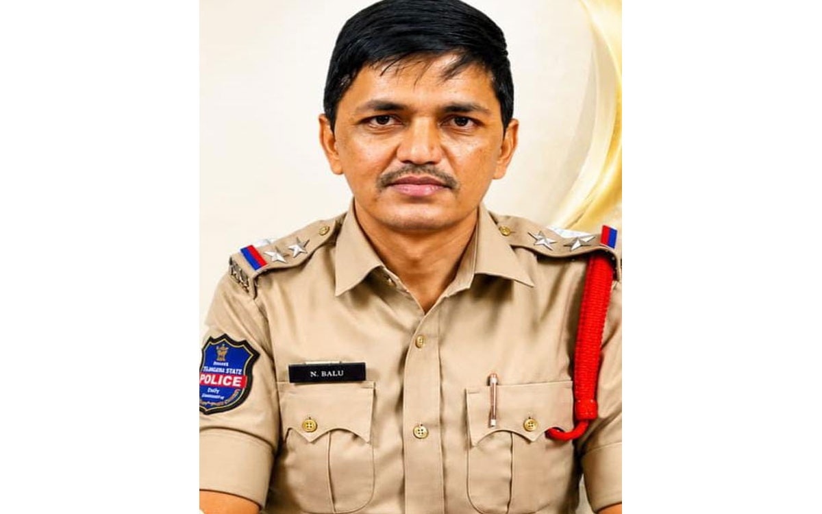 పెన్‌ప‌హాడ్ నూతన ఎస్‌ఐగా బాలు నాయక్ బాధ్యతలు