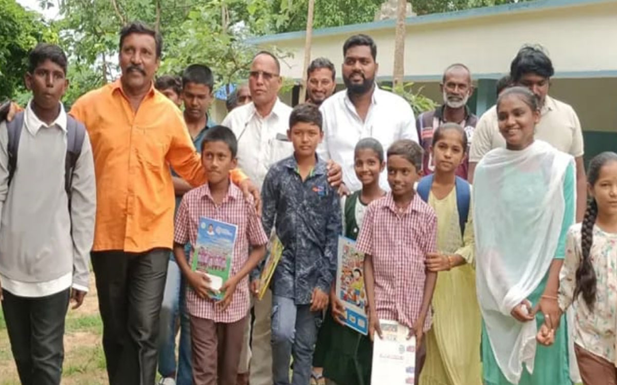 బండ రామారం పాఠశాల అభివృద్ధికి కృషి : సర్పంచ్ కొరుకుప్పల నరేష్
