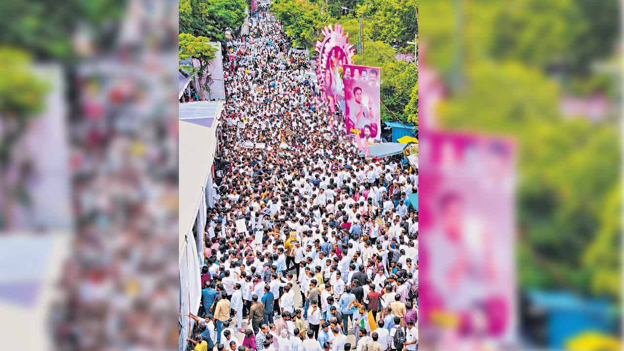 Brs Crowed