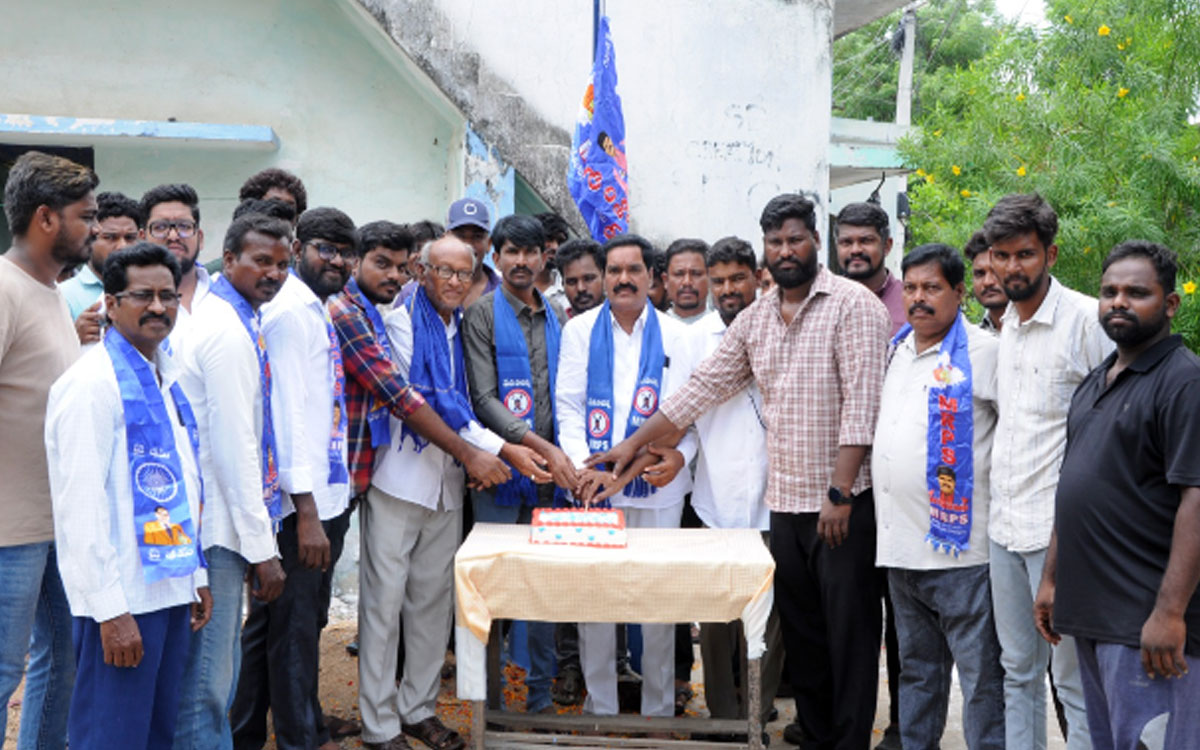 ‘మాదిగల ఆత్మగౌరవాన్ని పెంచిన దండోరా’